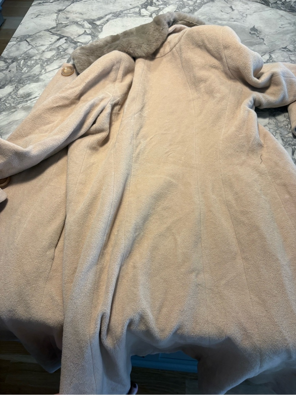 MaxMara Womens Cream Long Fur Collar Coat - Picture 11 of 12